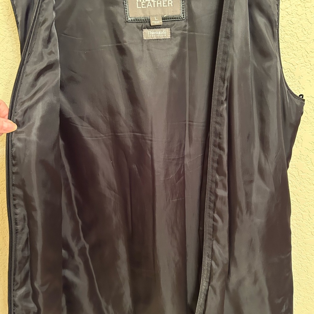 Wilsons Leather Women's Black Belted Jacket with Removeable Thinsulate Liner - Picture 7 of 12